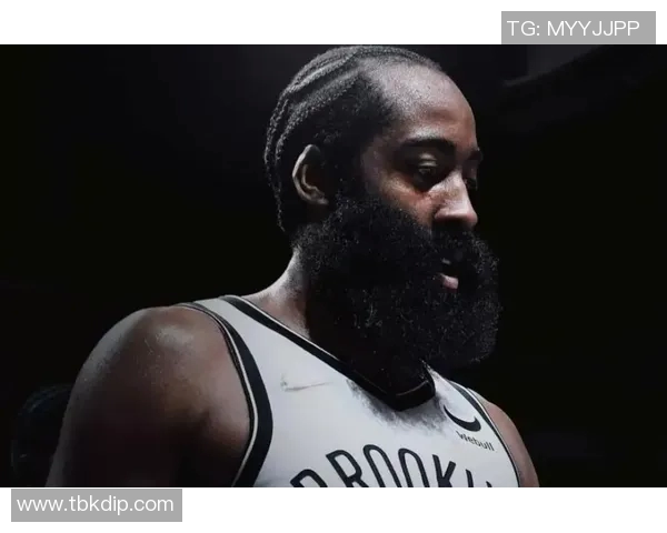 詹姆斯·哈登转会休斯顿火箭队引爆热议，与凯文·杜兰特英雄联盟会面揭示转会动态